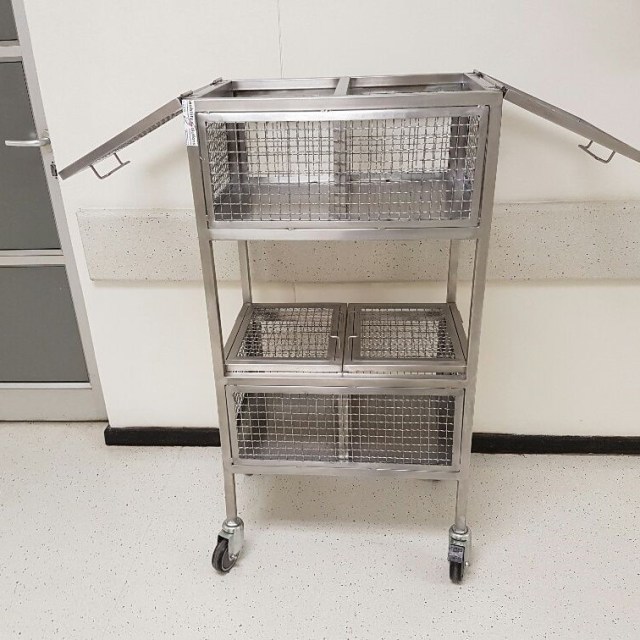 MST113 Pharmacy Trolley 2